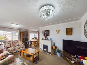 Living Room- click for photo gallery